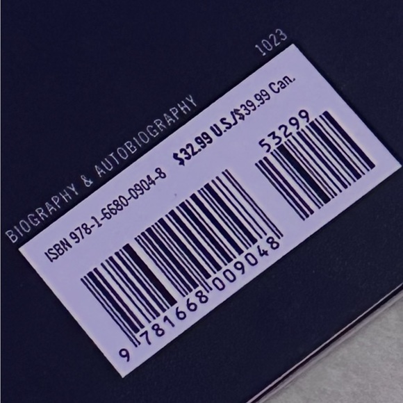 Britney Spears 'The Woman in Me' Book - Picture 3 of 3